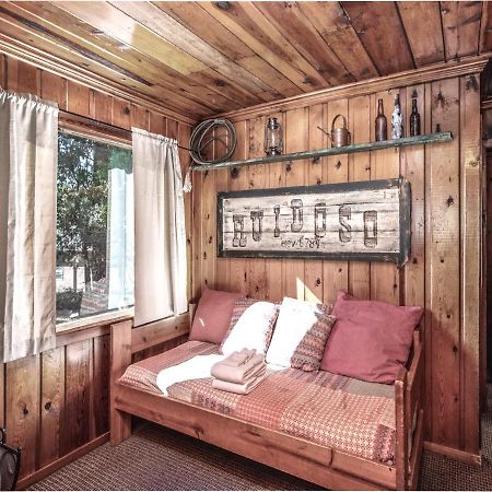 Perfect Cabin, 2 Bedrooms, Fireplace, Midtown, Sleeps 5 รุยโดโซ ภายนอก รูปภาพ
