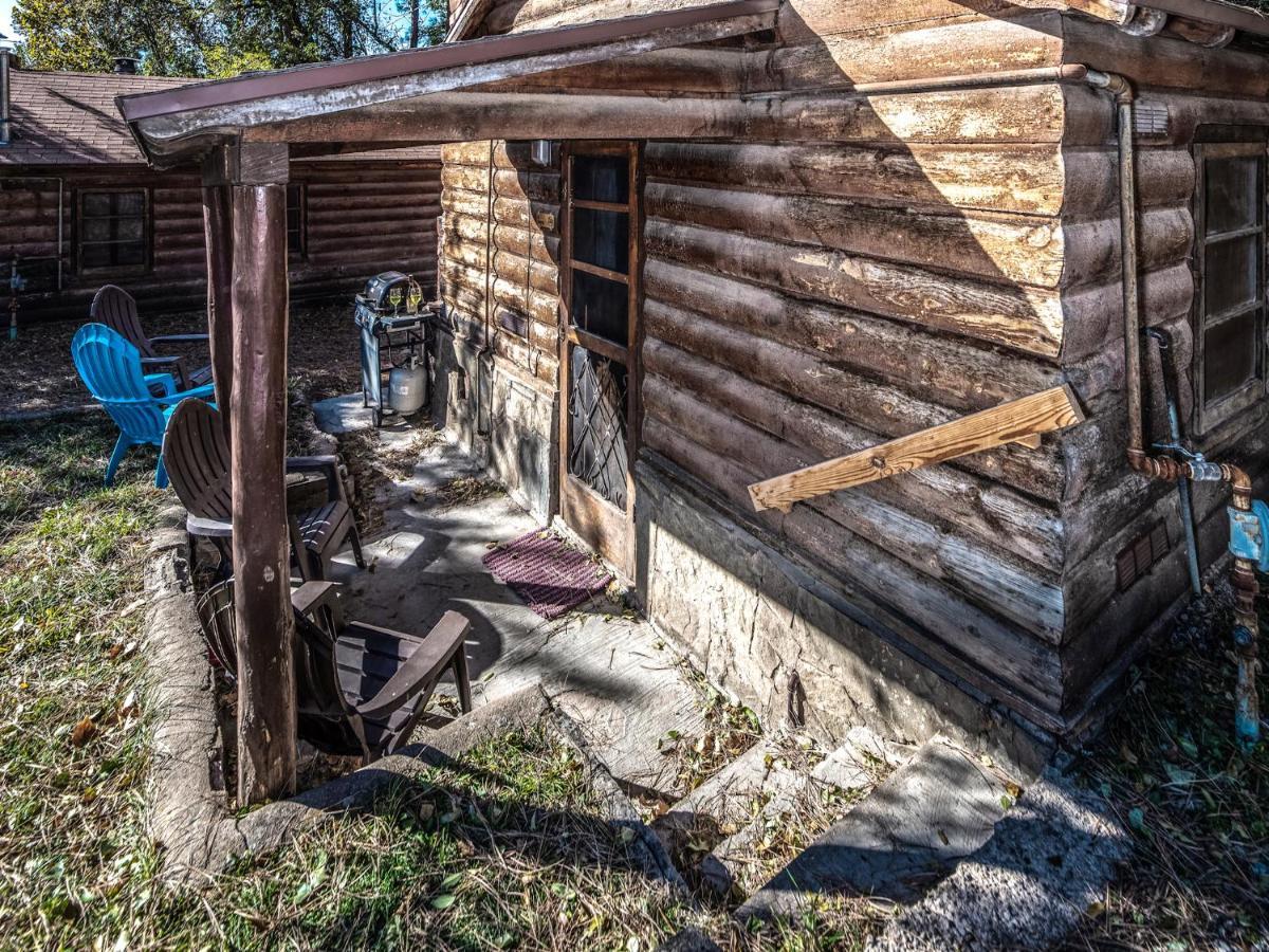 Perfect Cabin, 2 Bedrooms, Fireplace, Midtown, Sleeps 5 รุยโดโซ ภายนอก รูปภาพ